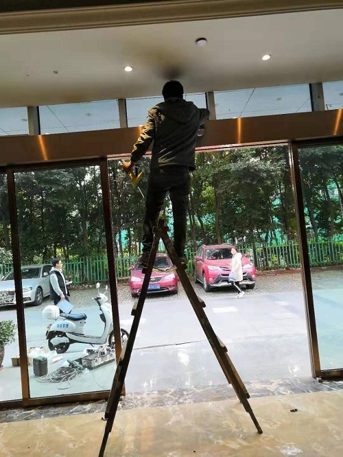 酒店自動(dòng)門案例