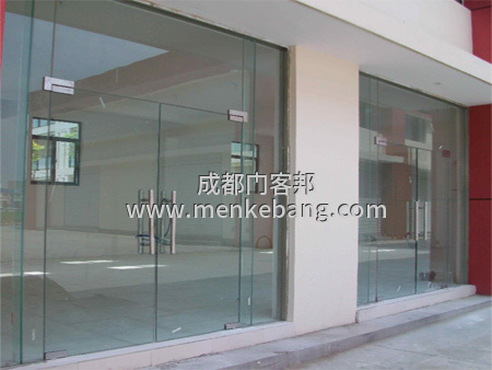 玻璃門是鋼化的嗎 玻璃門是鋼化的嗎