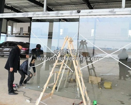 成都辦公樓自動門有哪些,成都大型酒店感應(yīng)自動門定制找哪家