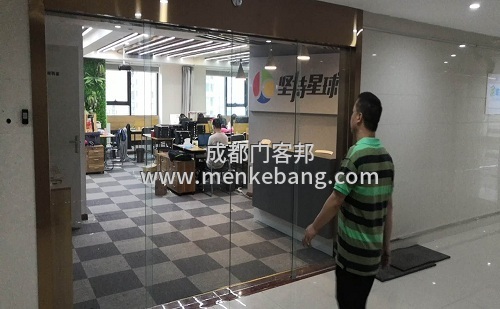 成都玻璃自動門維修,自動門維修價格,成都自動門廠家維修 成都玻璃自動門維修,自動門維修價格,成都自動門廠家維修