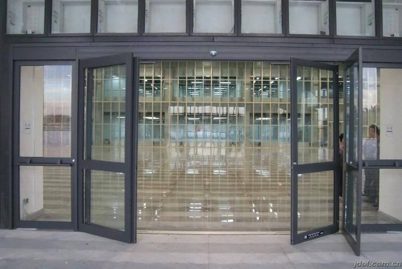 緊急逃生門(mén)的作用?