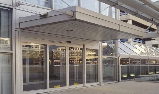 成都自動門維修,成都感應門維修,成都旋轉門維修,成都玻璃門維修,成都電動玻璃門維修